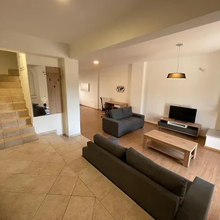 Nala's Iii * Nauplia