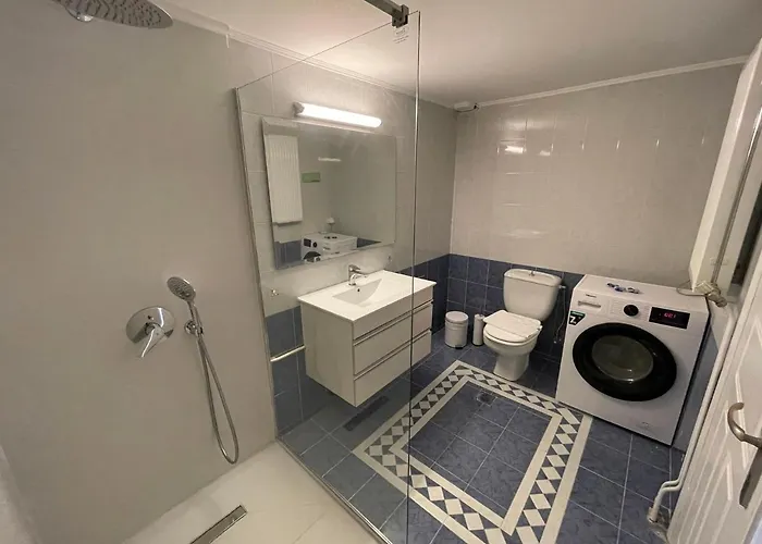 Nala's Iii * Nafplion